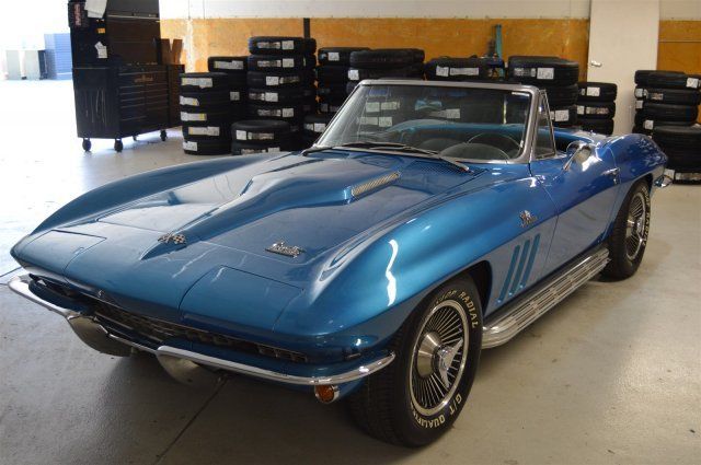1966 Blue Chevrolet Corvette --