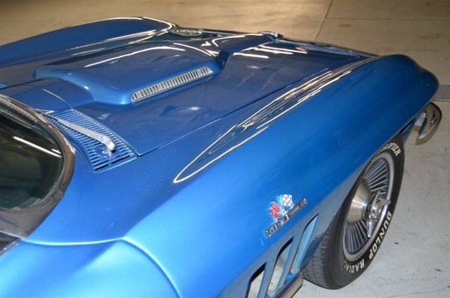 1966 Blue Chevrolet Corvette --