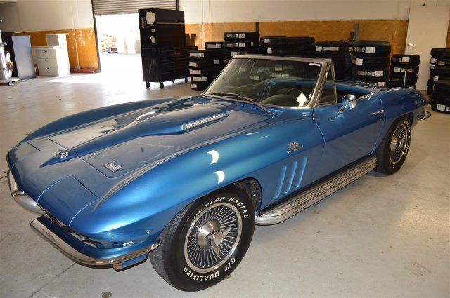 1966 Blue Chevrolet Corvette --