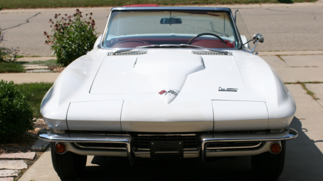 1966 White Chevrolet Corvette Convertible