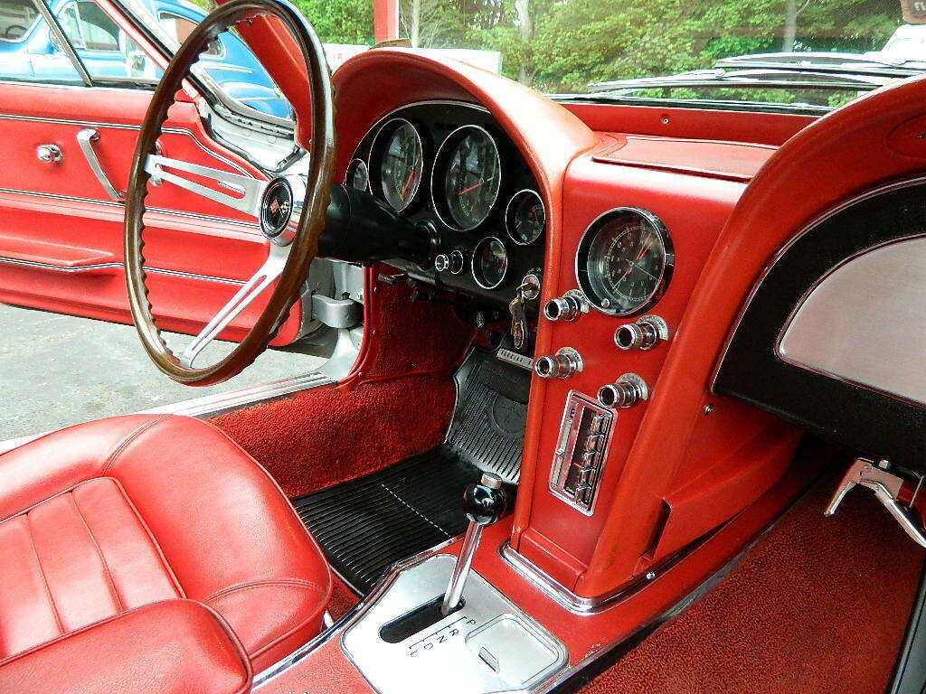 1966 Silver Chevrolet Corvette Coupe