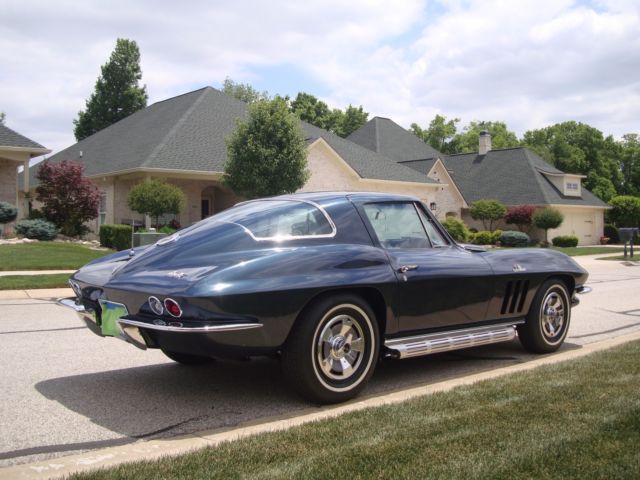1966 Laguna Blue Chevrolet Corvette Coupe
