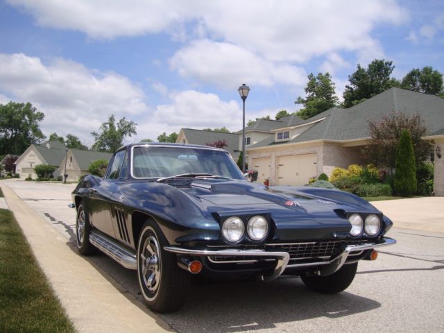 1966 Laguna Blue Chevrolet Corvette Coupe