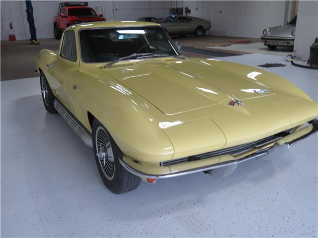1966 Yellow Chevrolet Corvette --