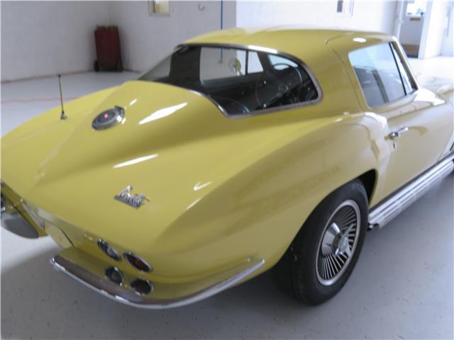 1966 Yellow Chevrolet Corvette --