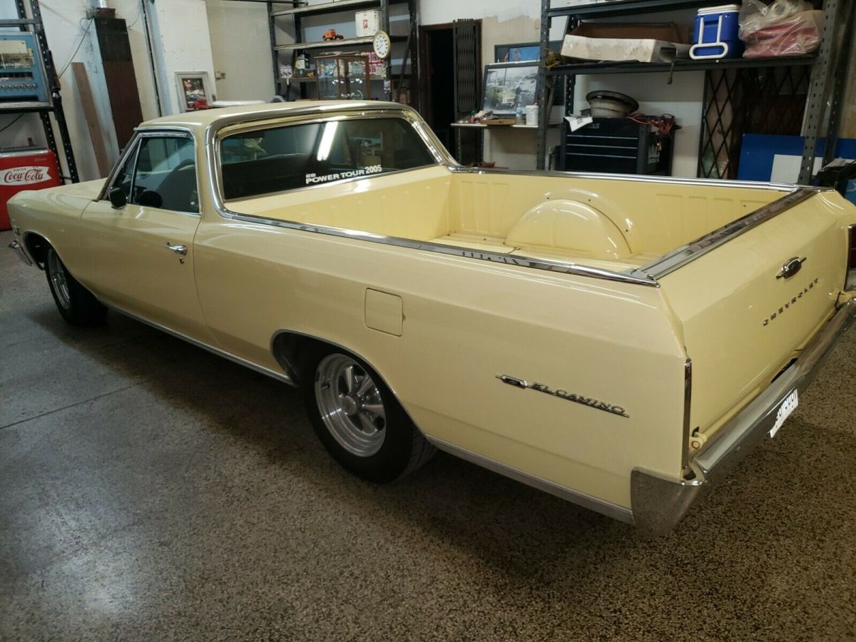 1966 Yellow Chevrolet El Camino Standard Cab Pickup