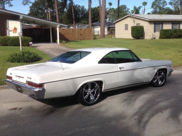 1966 White Chevrolet Impala