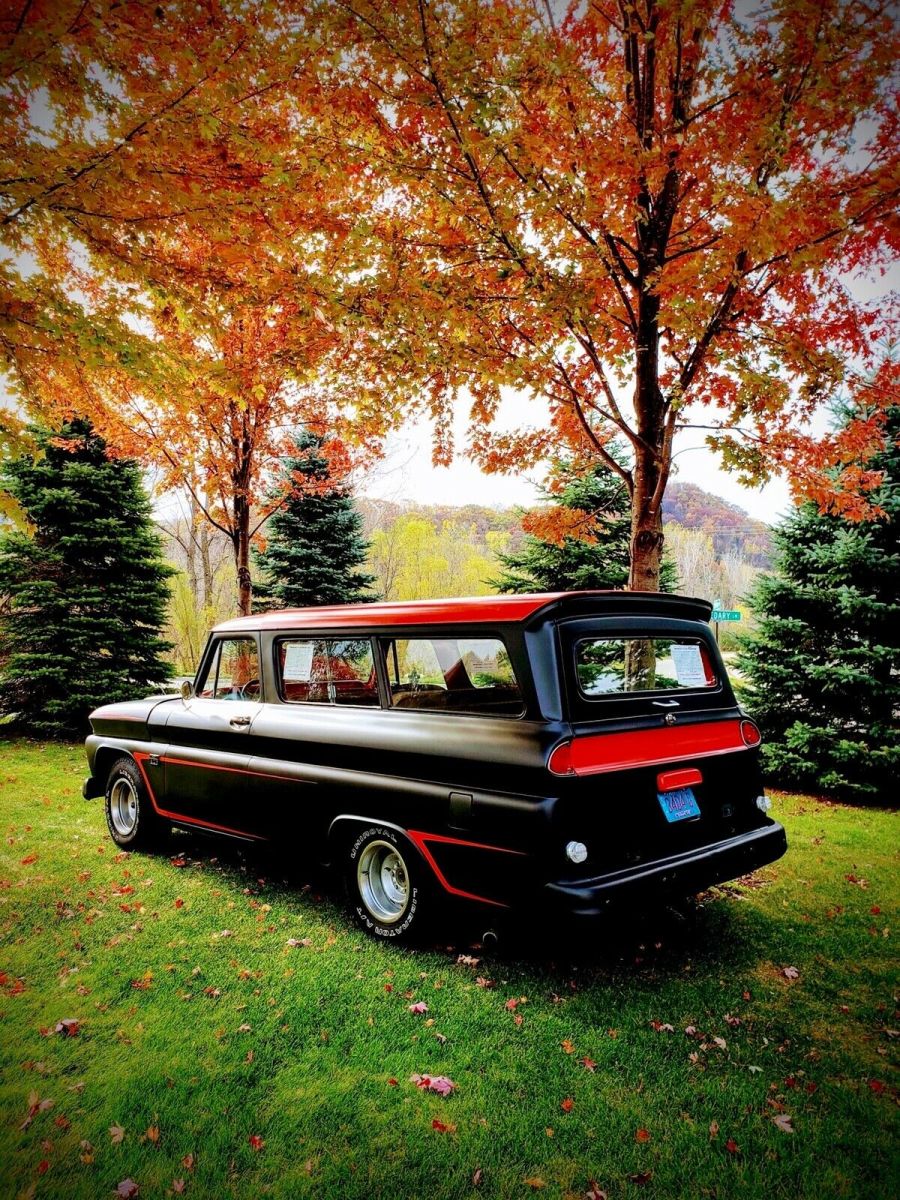 1966 Black Chevrolet Suburban SUV