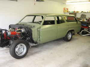 1966 primer Chevrolet Bel Air/150/210 Wagon