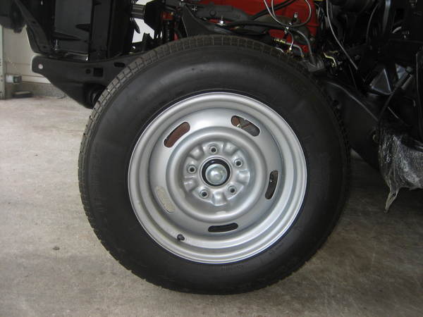 1966 primer Chevrolet Bel Air/150/210 Wagon