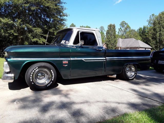 1966 Green/silver Chevrolet C-10 Fleetside