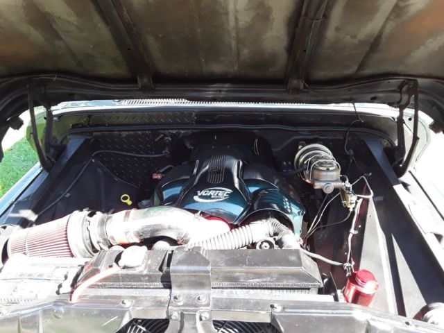 1966 Green/silver Chevrolet C-10 Fleetside