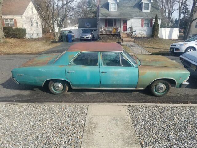 1966 Green Chevrolet Chevelle Sedan