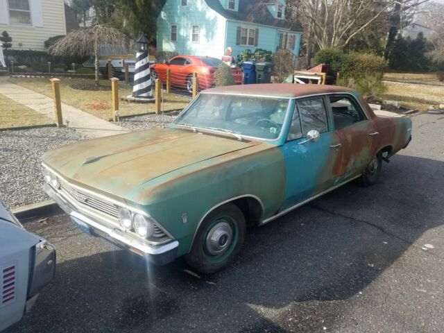 1966 Green Chevrolet Chevelle Sedan