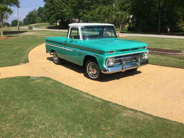 1966 Green Chevrolet C-10 Fleetside