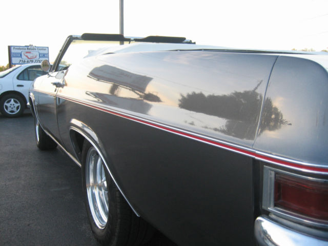 1966 gun metel gray Chevrolet Impala Convertible