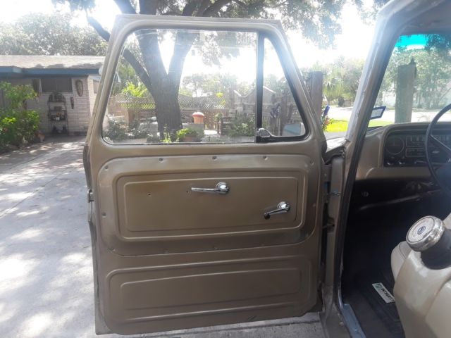 1966 WHITE/BROWN Chevrolet Other Pickups Standard Cab Pickup