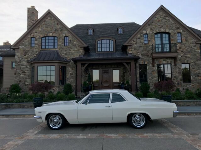 1966 IRVINE WHITE Chevrolet Impala Coupe