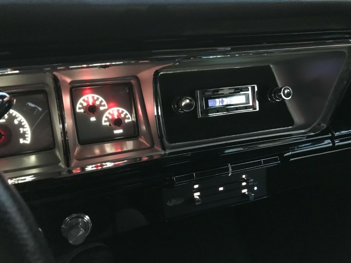 1966 IRVINE WHITE Chevrolet Biscayne Coupe