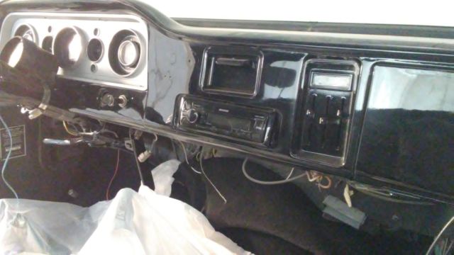 1966 pearl white GMC Other