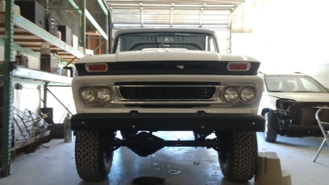 1966 pearl white GMC Other