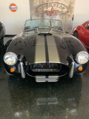 1966 Black Ford 66 Cobra Open Air