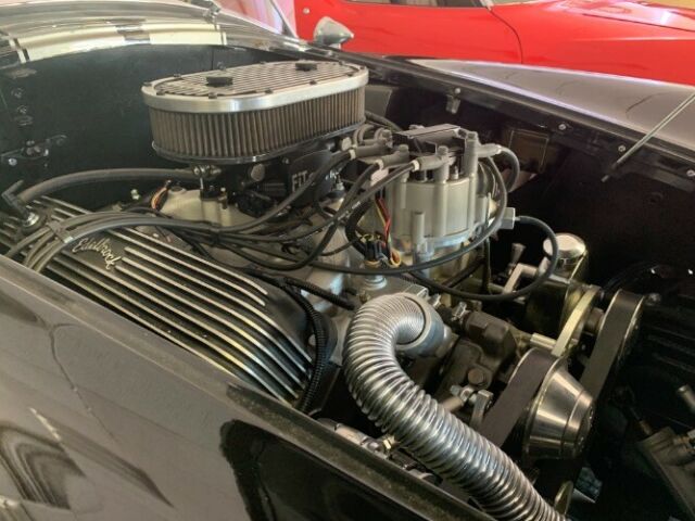 1966 Black Ford 66 Cobra Open Air