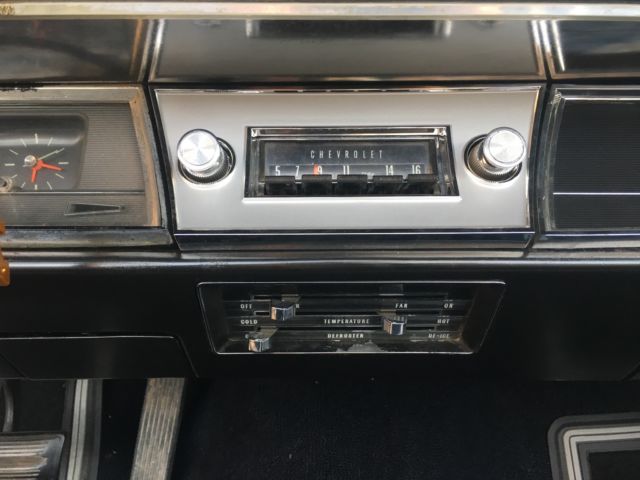 1966 White Chevrolet Chevelle Convertible