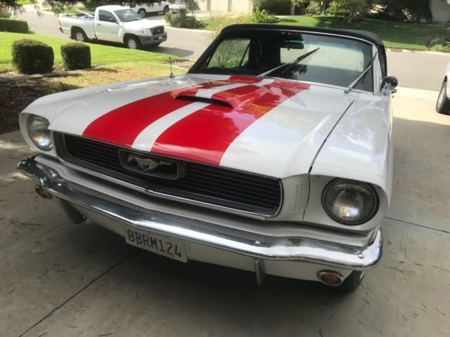 1966 White, Red stripes Ford Mustang