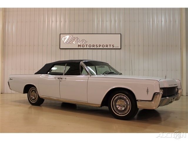 1966 White Ford Mustang