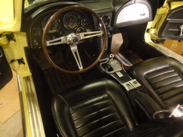 1966 Nassau blue Chevrolet Corvette Coupe