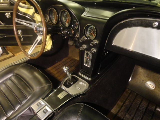 1966 Nassau blue Chevrolet Corvette Coupe