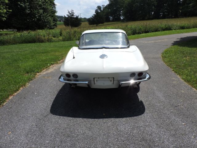 1966 White Chevrolet Corvette Convertible