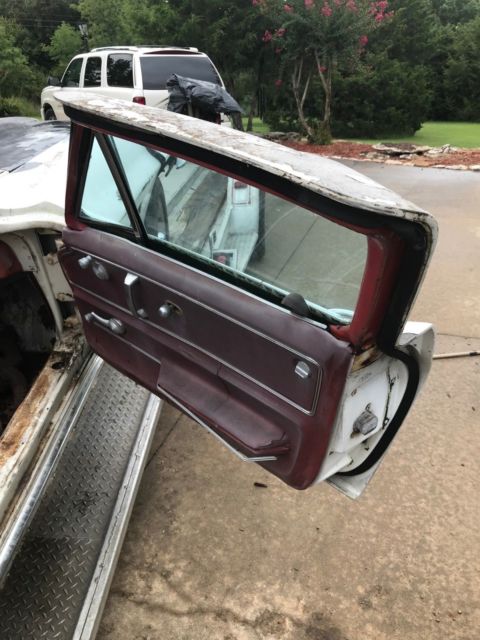 1966 RED Chevrolet Corvette