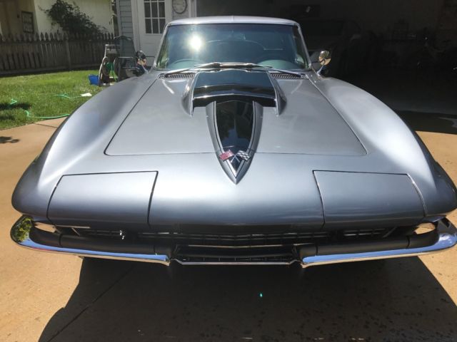 1966 Silver Chevrolet Corvette Coupe