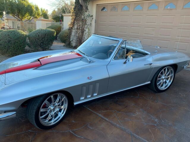 1966 Silver, Red and black Chevrolet Corvette Convertible