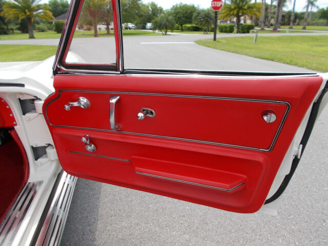 1966 White Chevrolet Corvette
