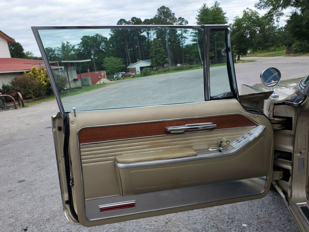 1966 Chrysler Imperial Coupe