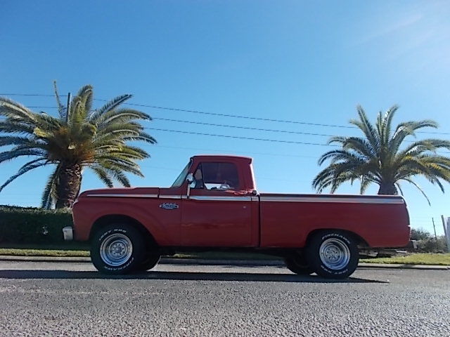 1966 Ford F-100