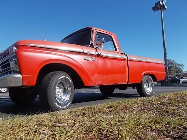 1966 Ford F-100