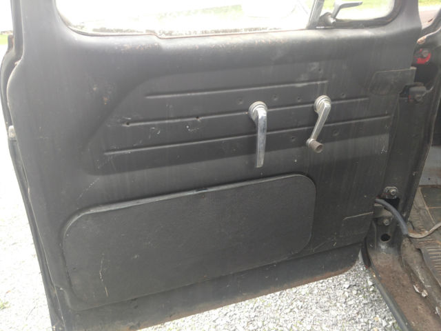 1966 Brown Ford F-100 Standard Cab Pickup
