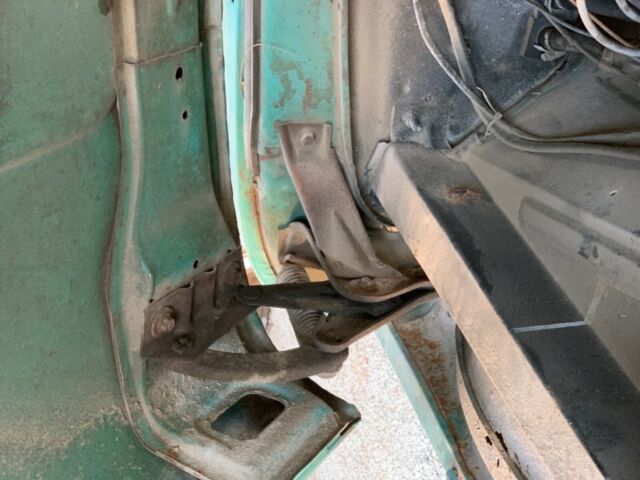 1966 Green Ford F-250 Pickup