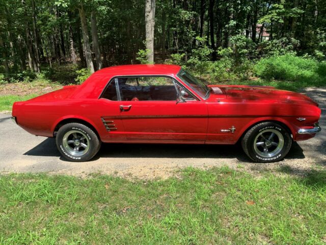 1966 RED Ford Mustang Coupe