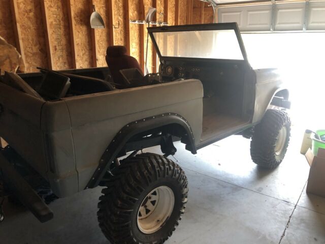 1966 Primer Ford Bronco SUV