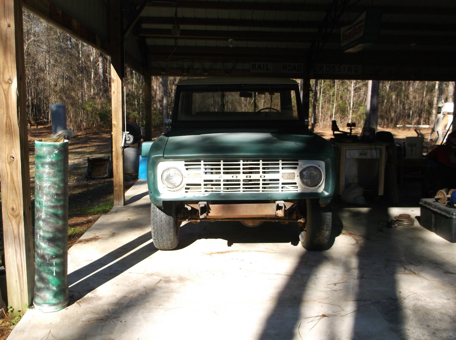 1966 Green Ford Bronco 1/2 cab pick-up model