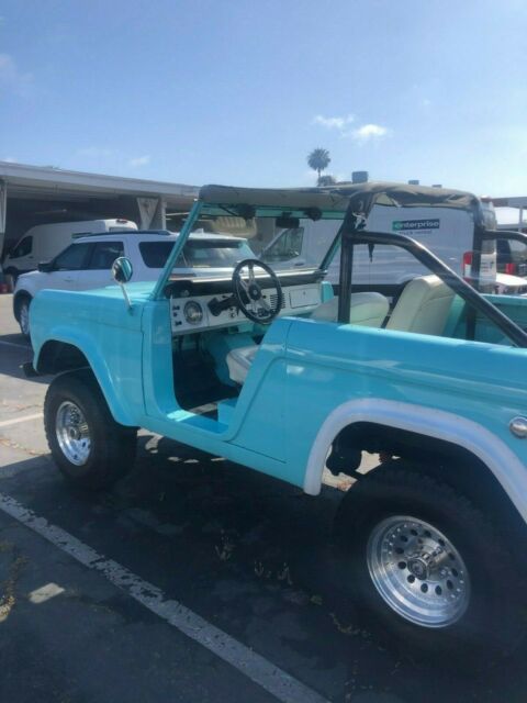 1966 Blue Ford Bronco Open Body (Roadster