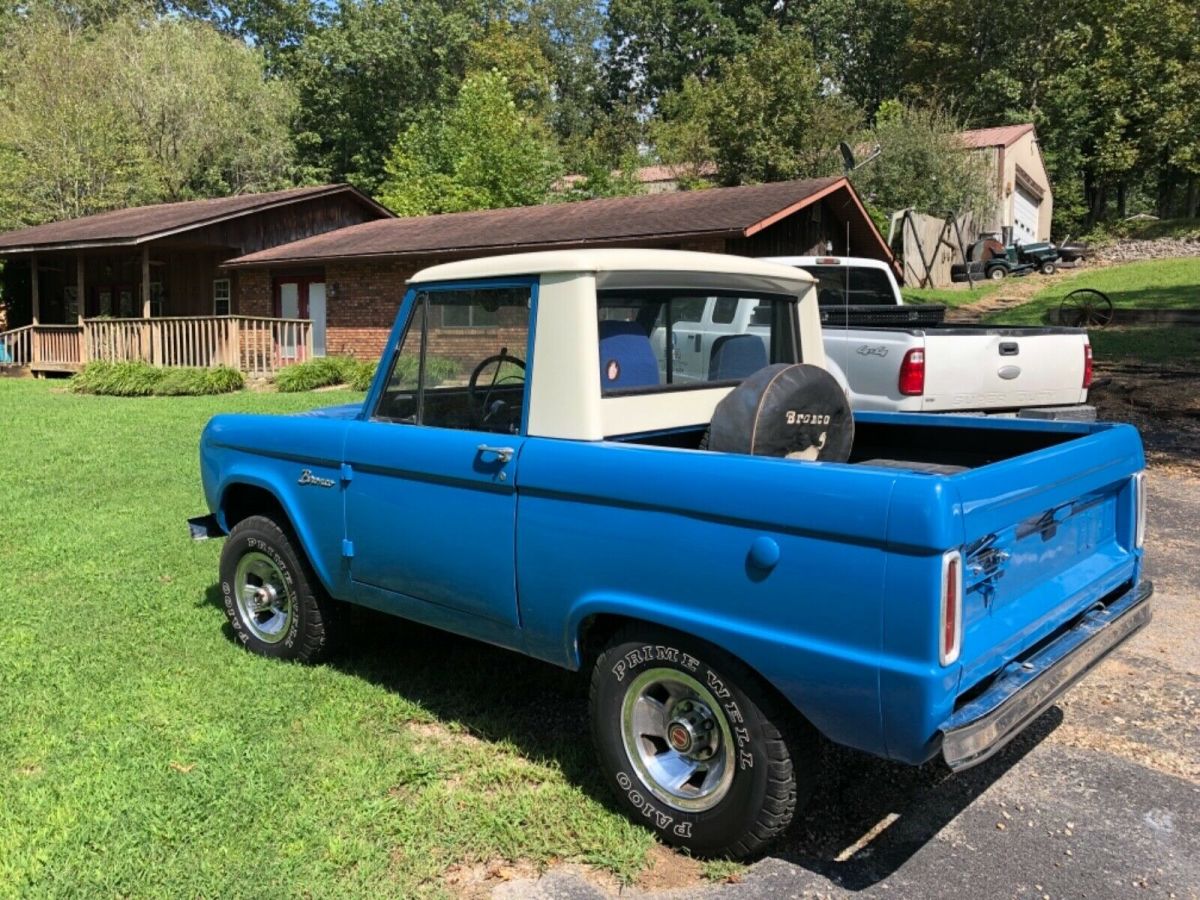 1966 Blue / White Ford Bronco Truck