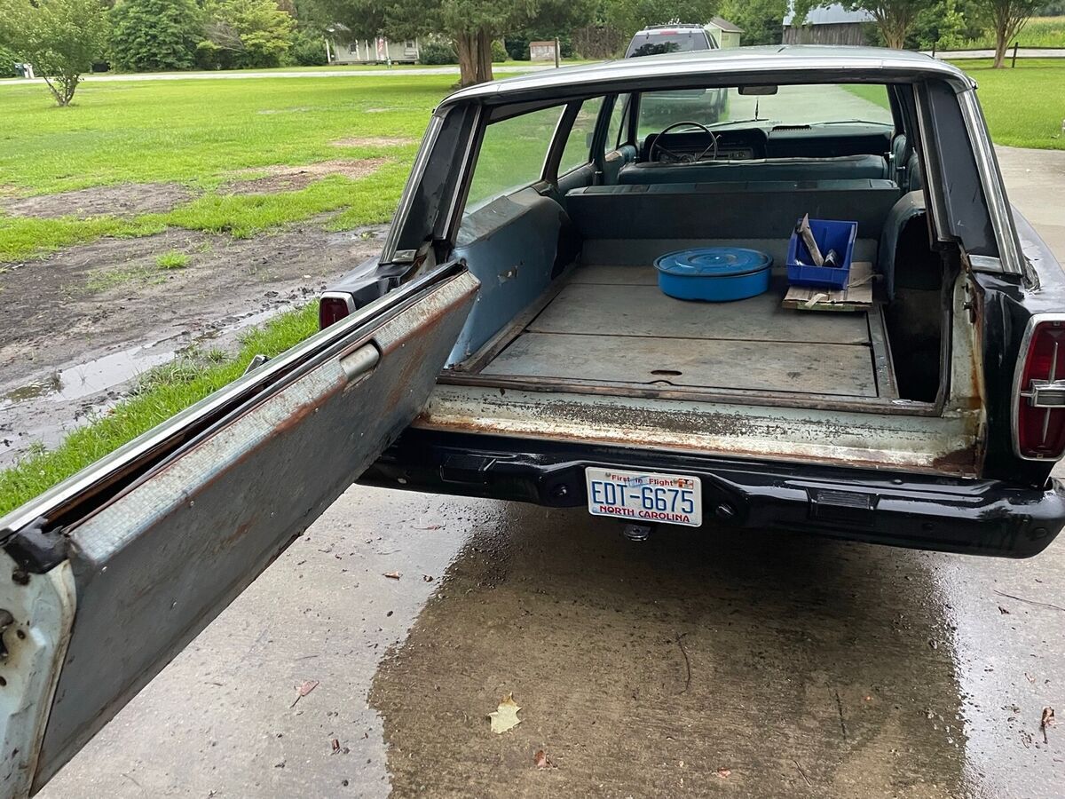 1966 Ford Galaxie Wagon