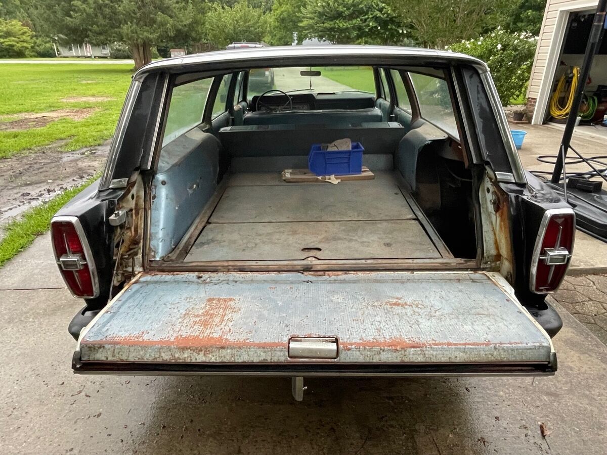 1966 Ford Galaxie Wagon