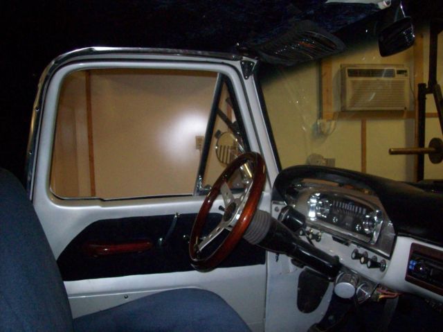 1966 White Ford F-100 Long Bed Truck